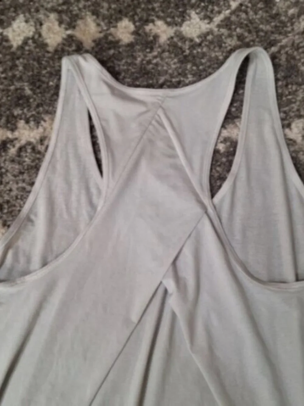 Lululemon Grey Essential Athletica Gym Yoga  Pleated Top Sz 8/10